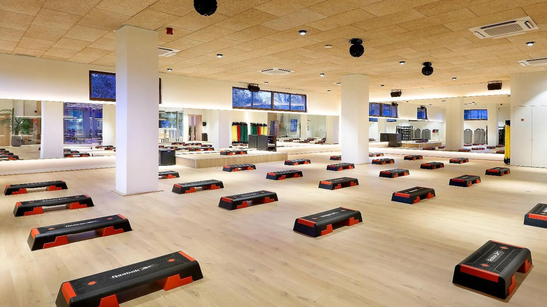 Hotel Hesperia Barcelona Sant Just Sant Just Desvern 4*,  Hiszpania
